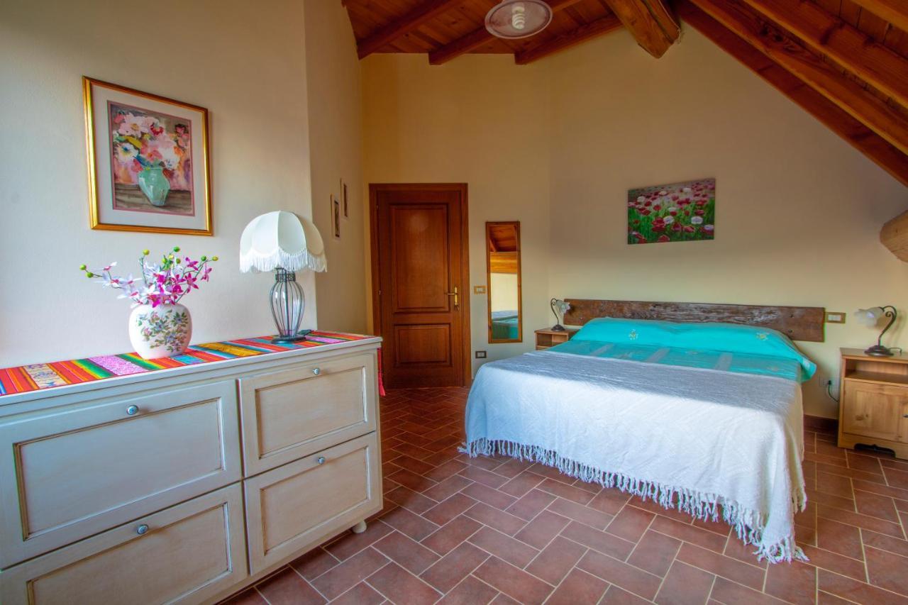 Agriturismo Braccicorti Pieve Fosciana Luaran gambar